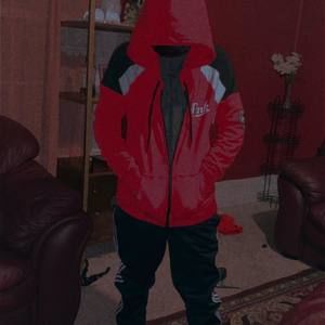 Meet your Posher, Emerson